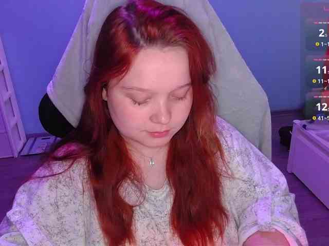 AlinaAdams webcam