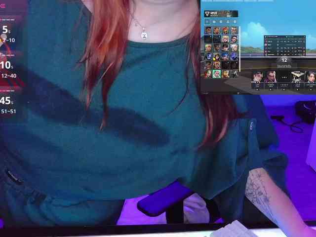 AlinaAdams webcam