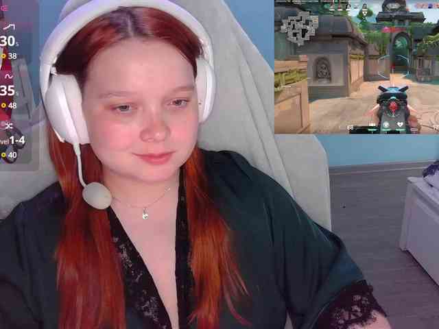 AlinaAdams webcam