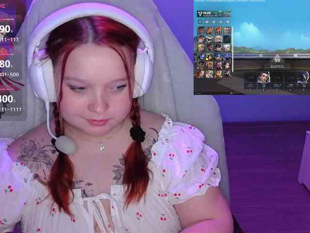AlinaAdams webcam