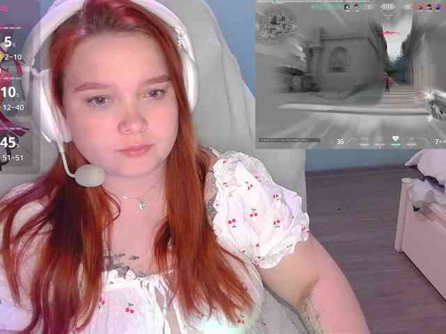 AlinaAdams webcam
