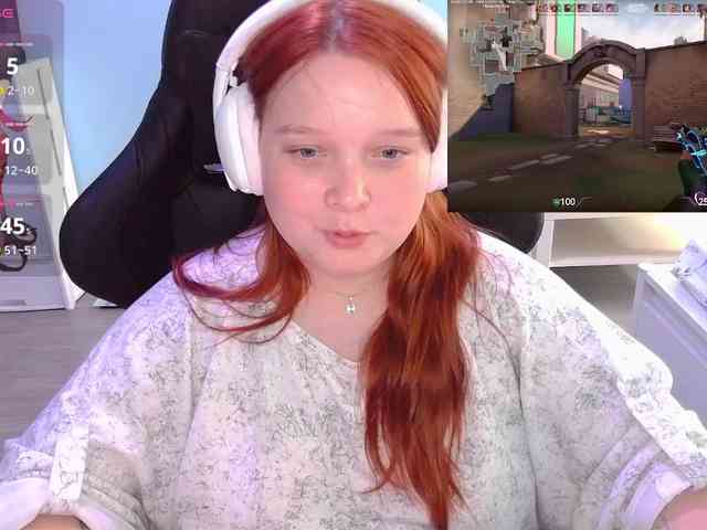AlinaAdams webcam