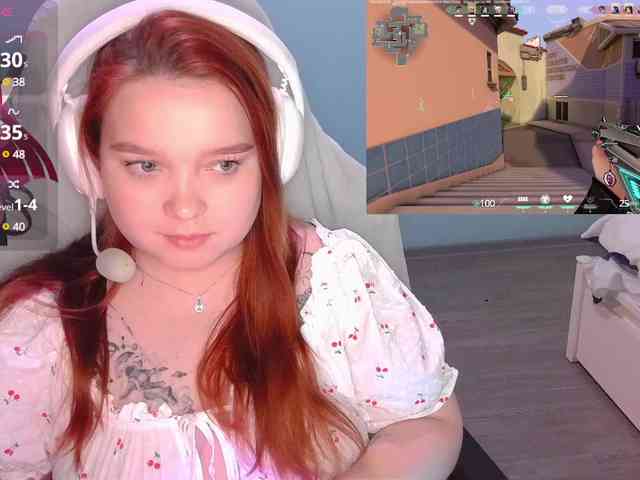 AlinaAdams webcam