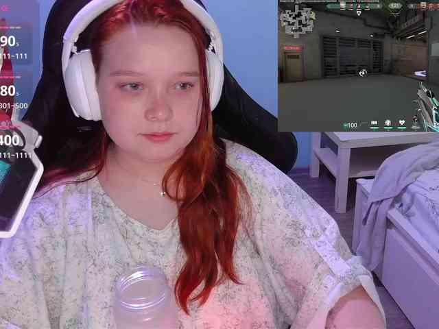AlinaAdams webcam