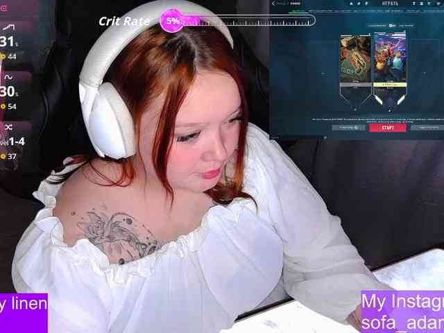 AlinaAdams webcam