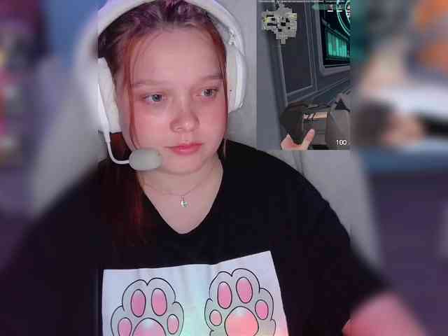 AlinaAdams webcam