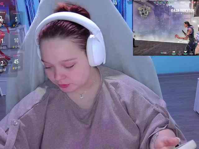 AlinaAdams webcam