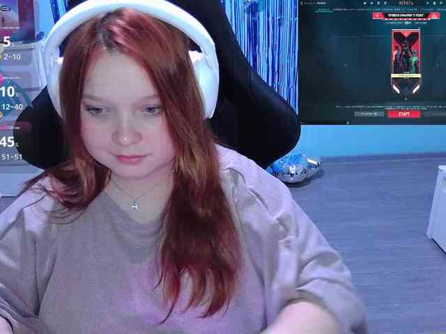 AlinaAdams webcam
