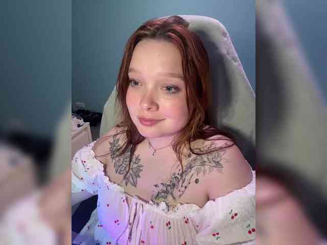 AlinaAdams webcam