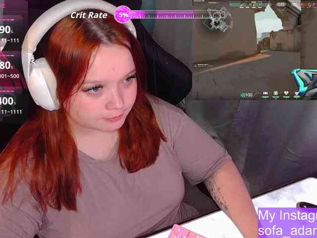 AlinaAdams webcam