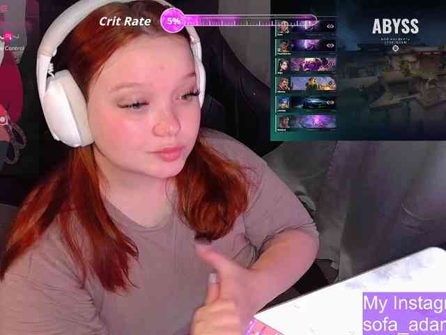 AlinaAdams webcam