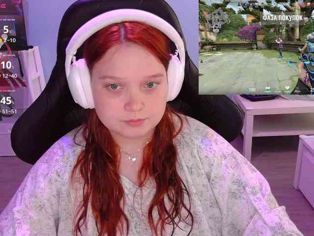 AlinaAdams webcam