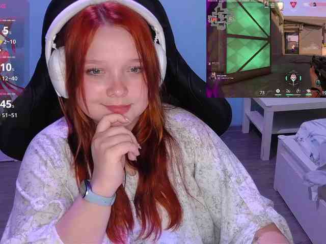 AlinaAdams webcam