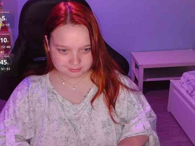 AlinaAdams webcam