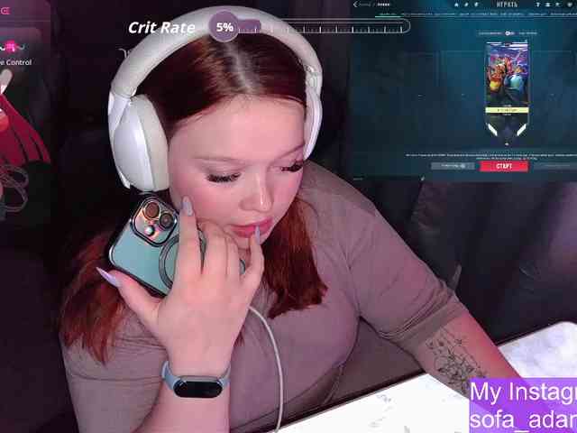 AlinaAdams webcam