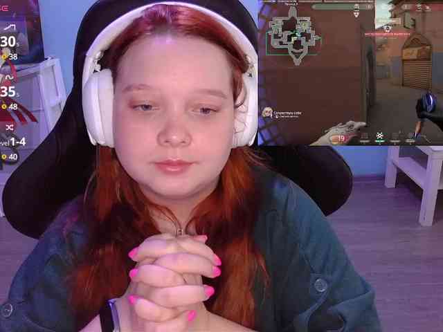 AlinaAdams webcam