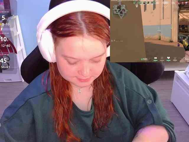 AlinaAdams webcam