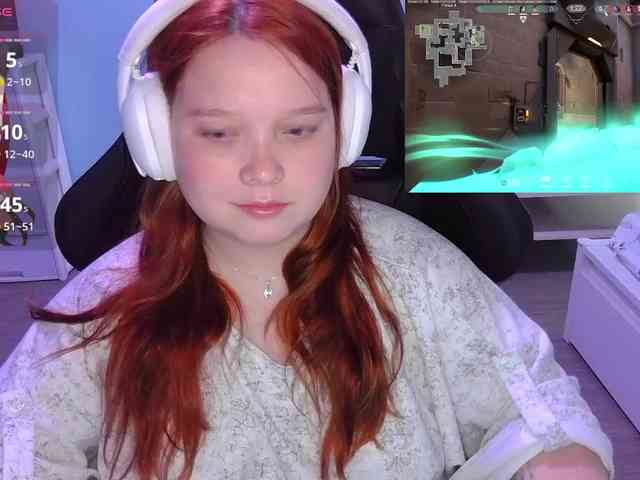 AlinaAdams webcam