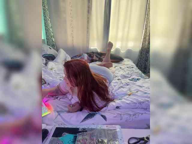 AlinaAdams webcam