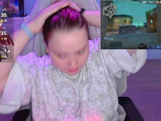 AlinaAdams webcam