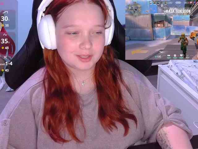 AlinaAdams webcam