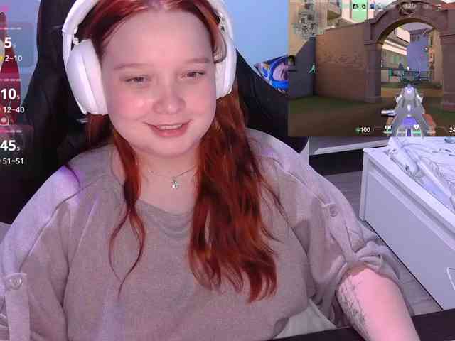 AlinaAdams webcam
