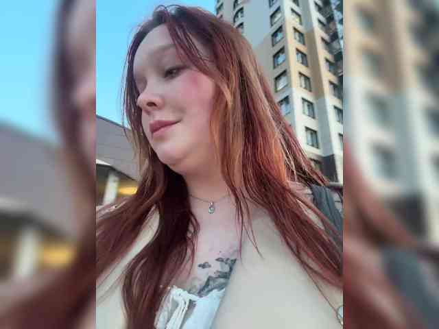 AlinaAdams webcam