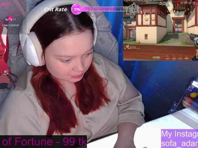 AlinaAdams AlinaAdams