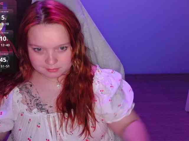 AlinaAdams webcam