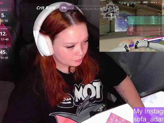 AlinaAdams webcam