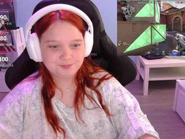 AlinaAdams webcam