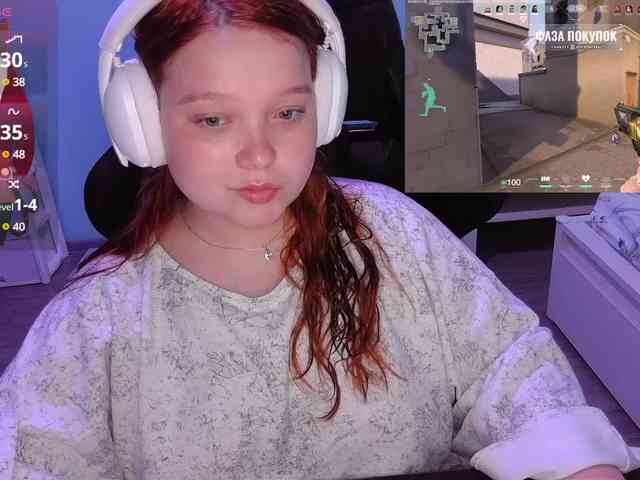 AlinaAdams webcam