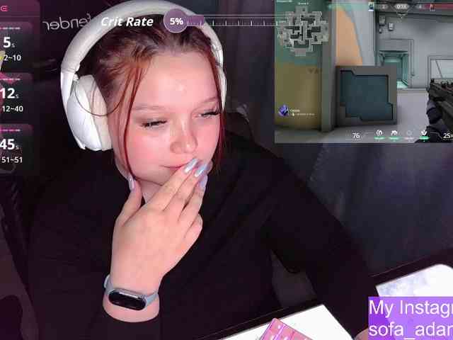 AlinaAdams webcam
