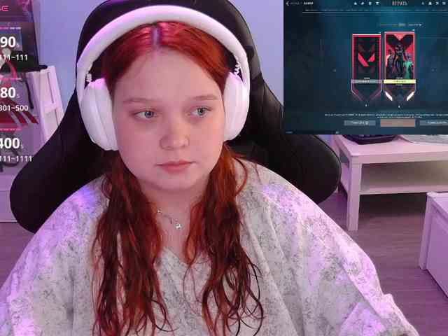 AlinaAdams webcam