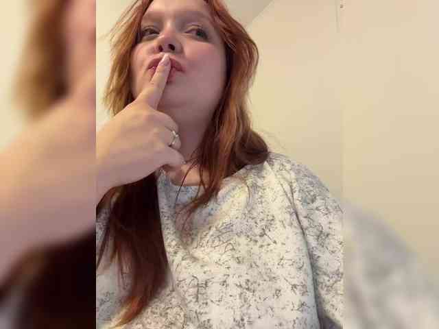 AlinaAdams webcam