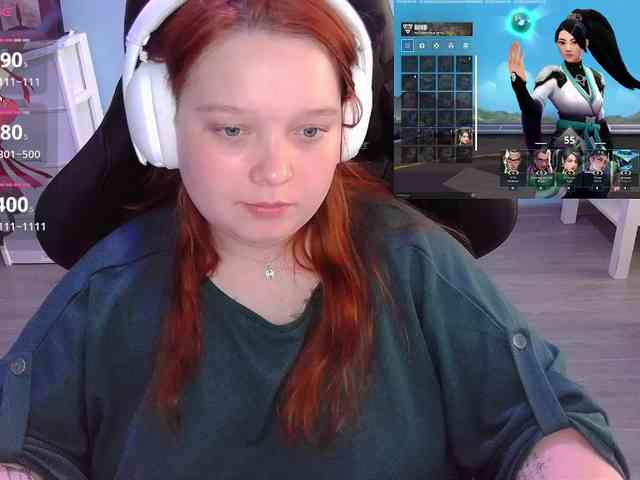 AlinaAdams webcam