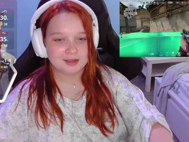 AlinaAdams webcam