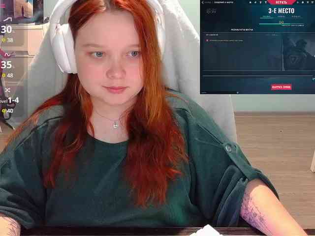 AlinaAdams webcam