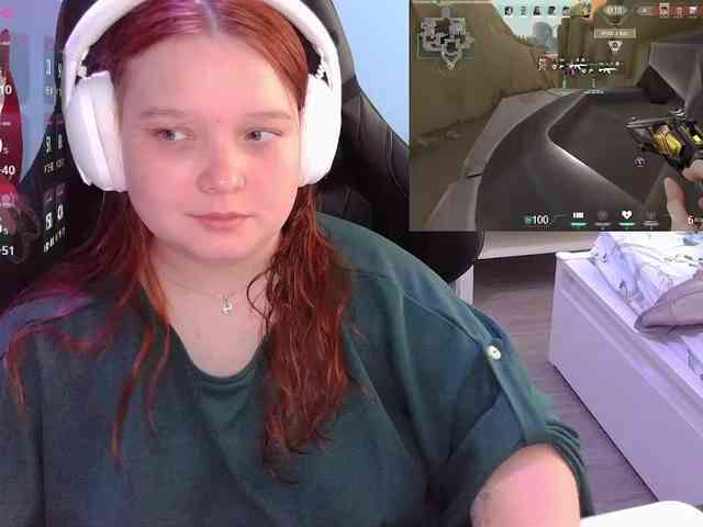 AlinaAdams webcam