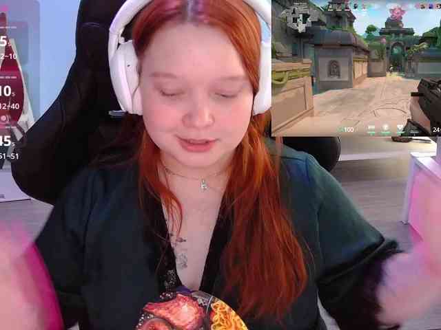 AlinaAdams webcam