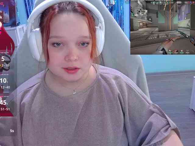 AlinaAdams webcam