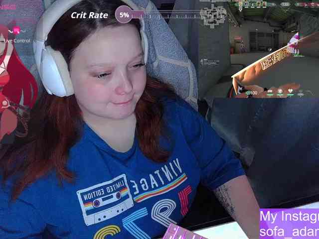 AlinaAdams AlinaAdams