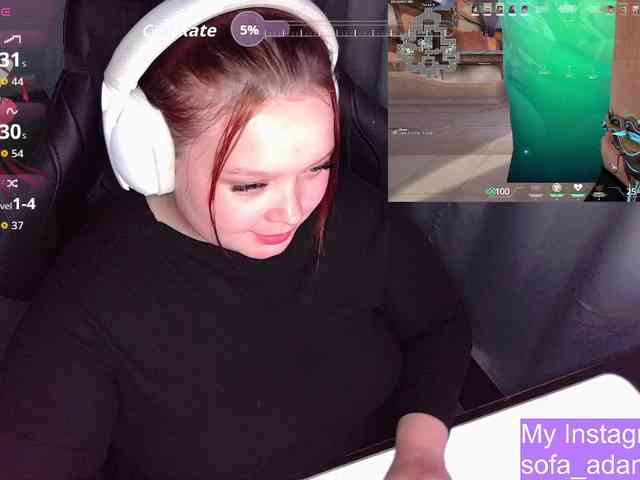 AlinaAdams webcam