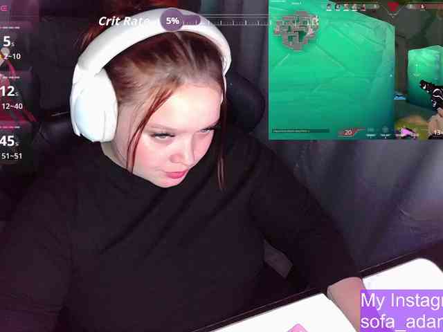 AlinaAdams webcam