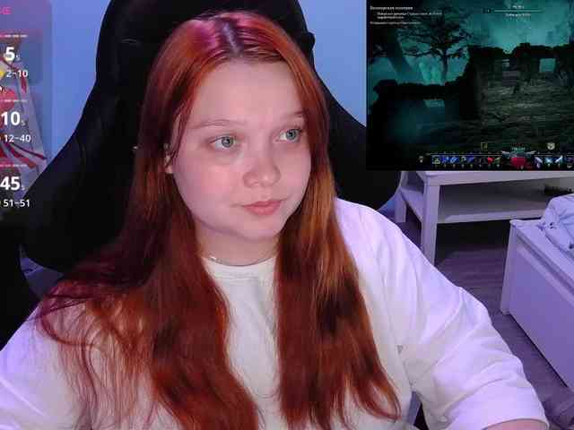 AlinaAdams webcam