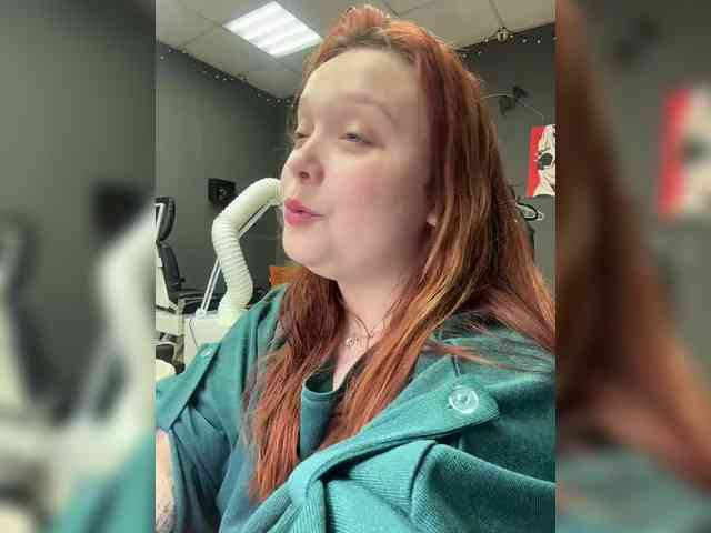 AlinaAdams webcam