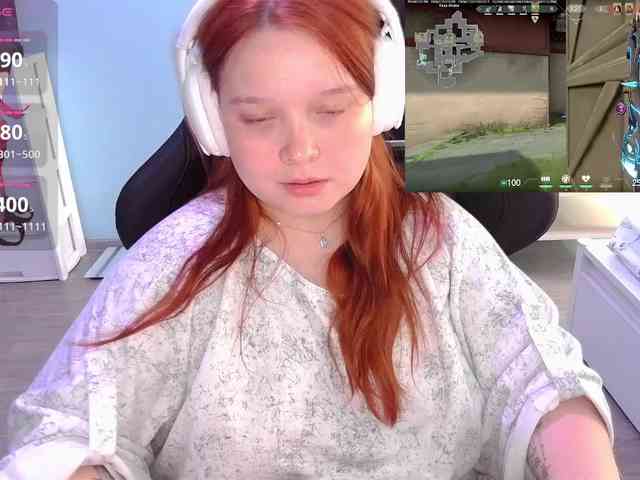 AlinaAdams webcam