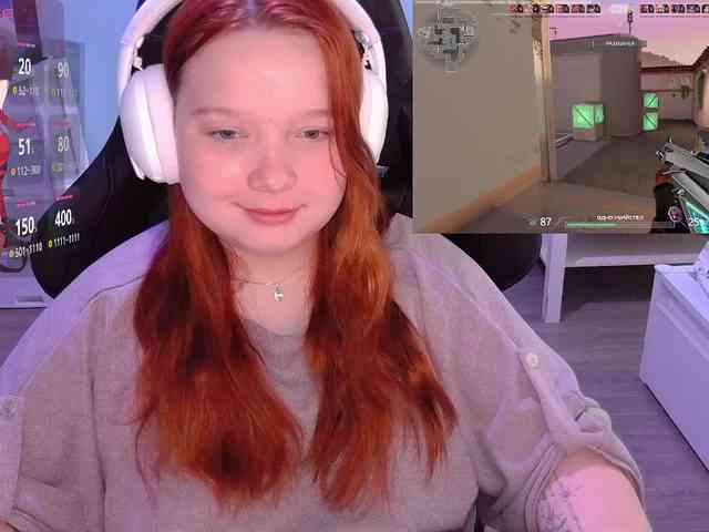 AlinaAdams webcam