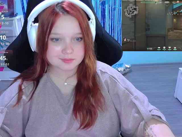AlinaAdams webcam