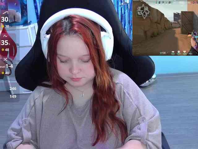 AlinaAdams webcam